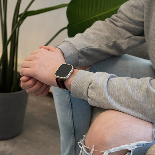 Milanese Strap, black/red, lifestyle photo