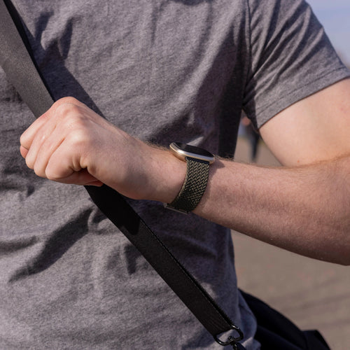 Bracelet tressé réglable Fitbit Versa 3 (vert olive)
