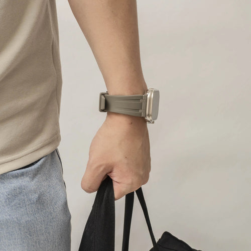 Silicone Strap 'Luxe Liquid', brown with silver, lifestyle photo