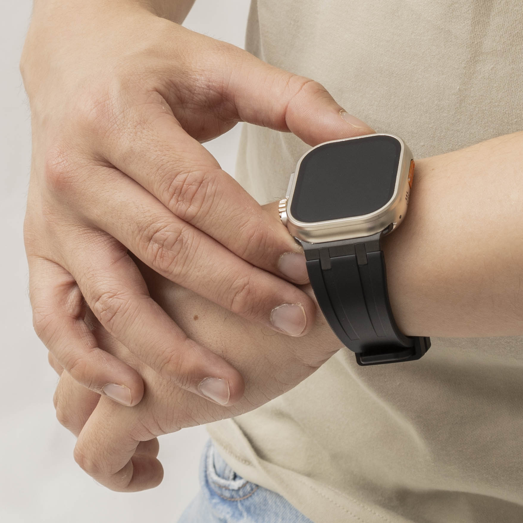 Bracelet silicone 'Luxury Liquid' Apple Watch Ultra (noir)