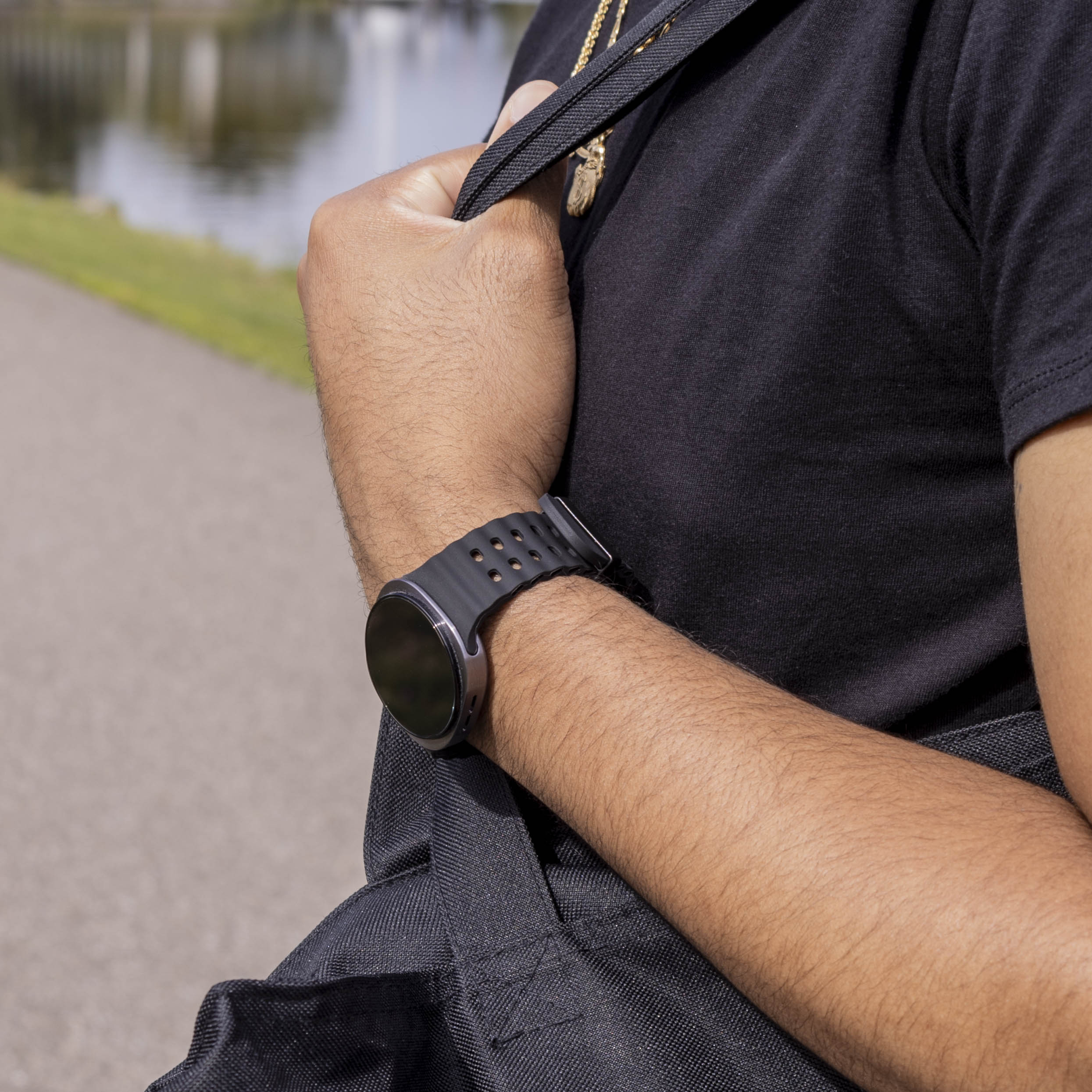 Samsung Galaxy Watch 9 - 40mm Ocean Strap (Black)