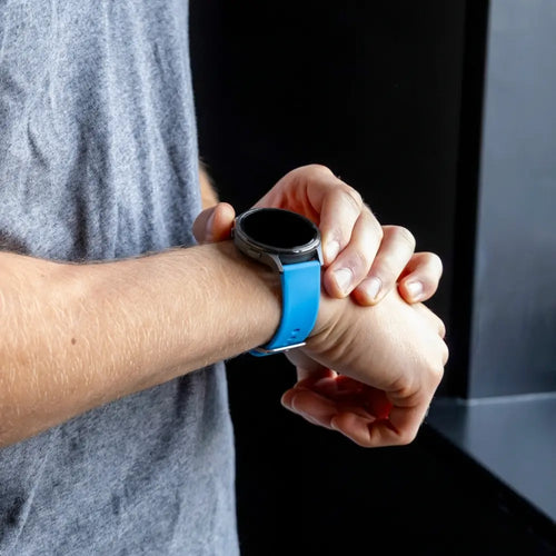 Bandz Garmin Venu 3 sport band 'Deluxe' (lichtblauw)