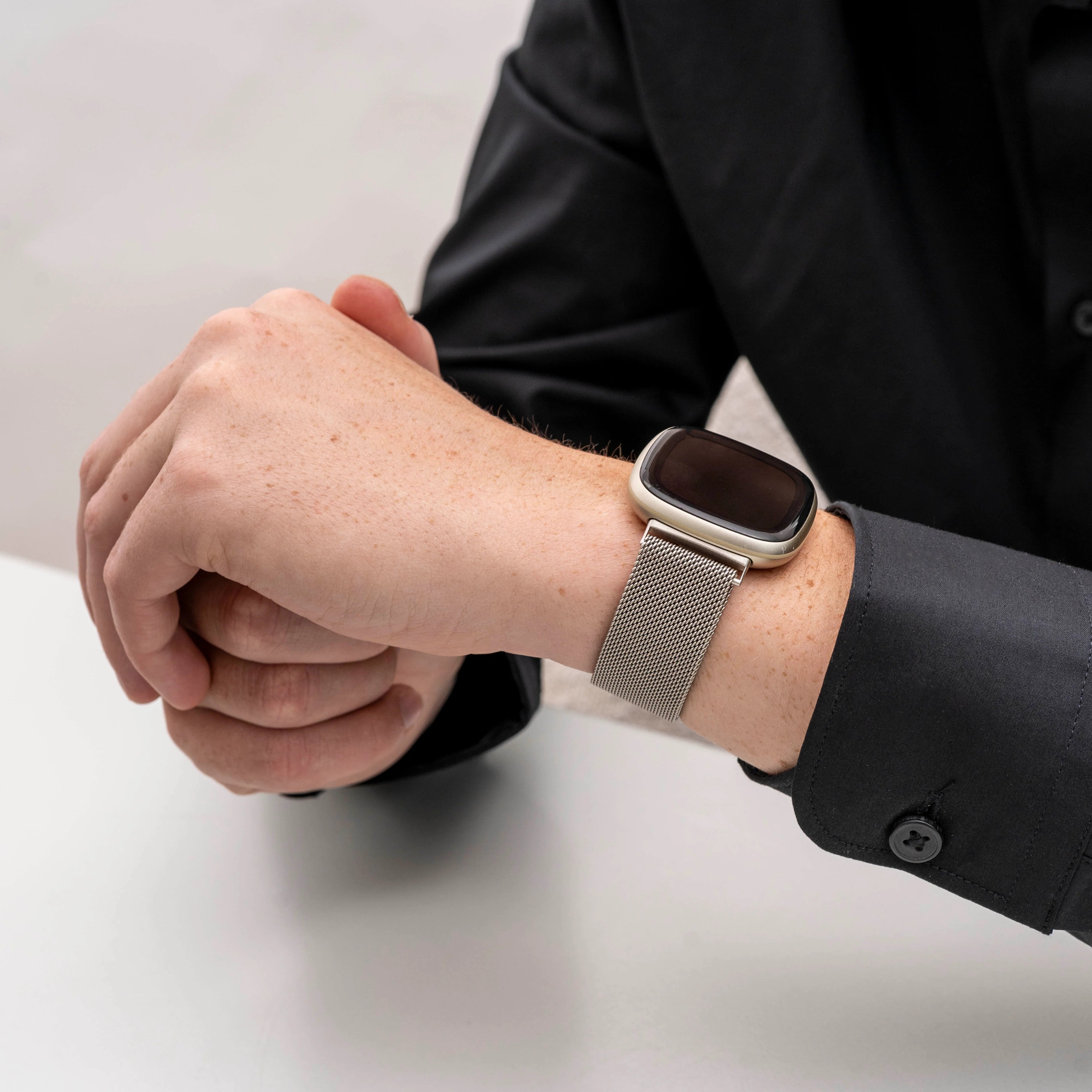 Bracelet Milanaise Fitbit Sense 2 (lumière stellaire)