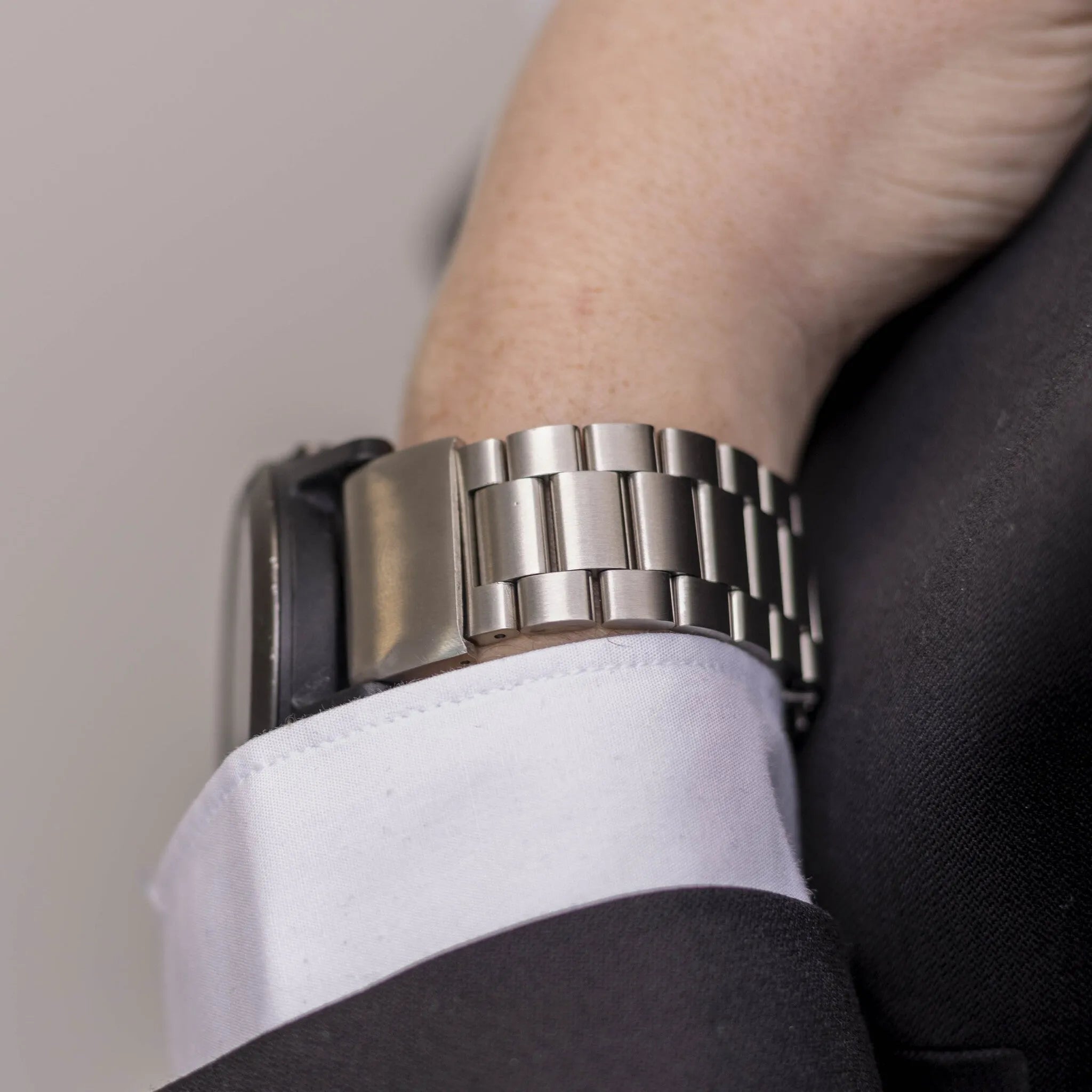 Steel Strap, silver, lifestyle photo