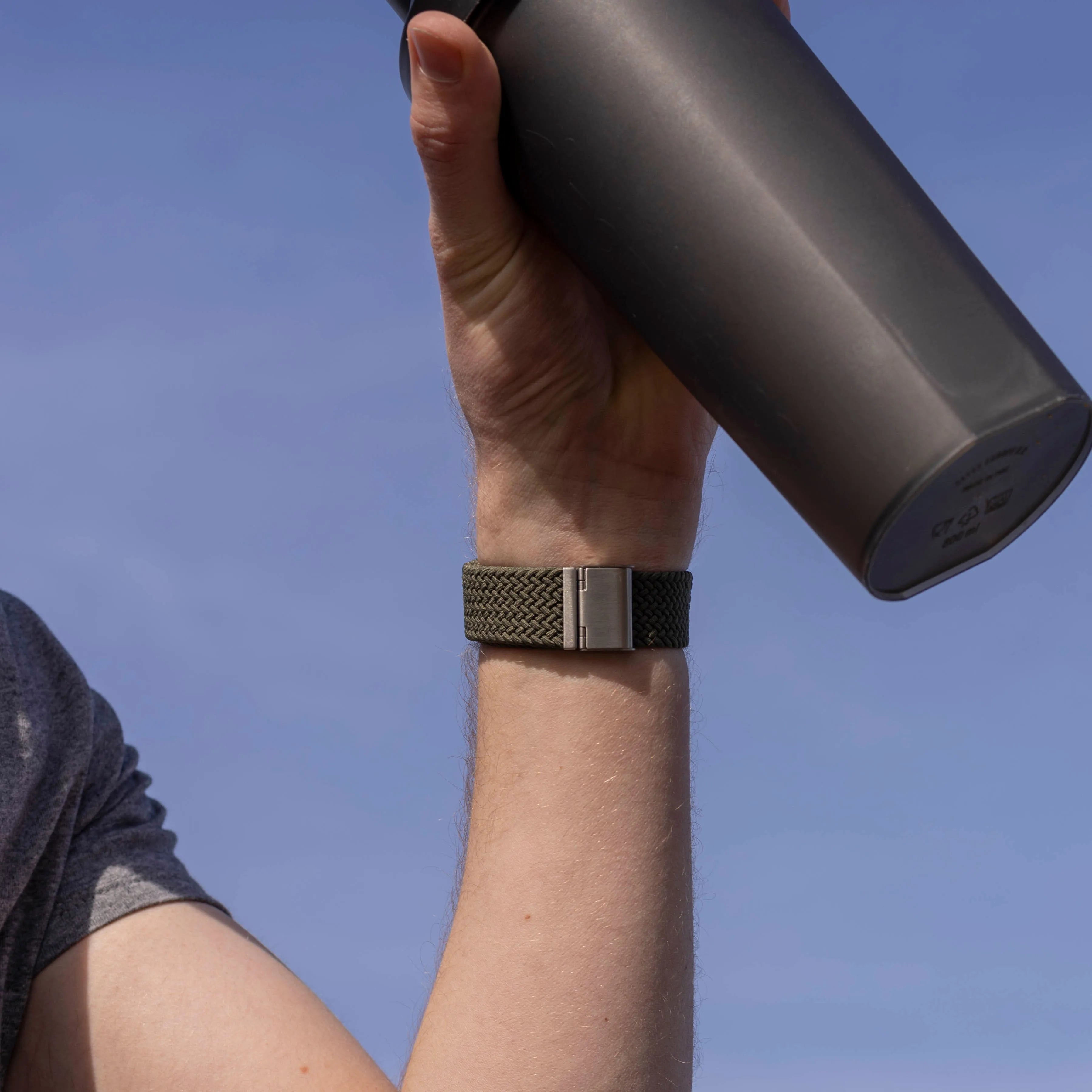 Bracelet tressé réglable Fitbit Versa 3 (vert olive)