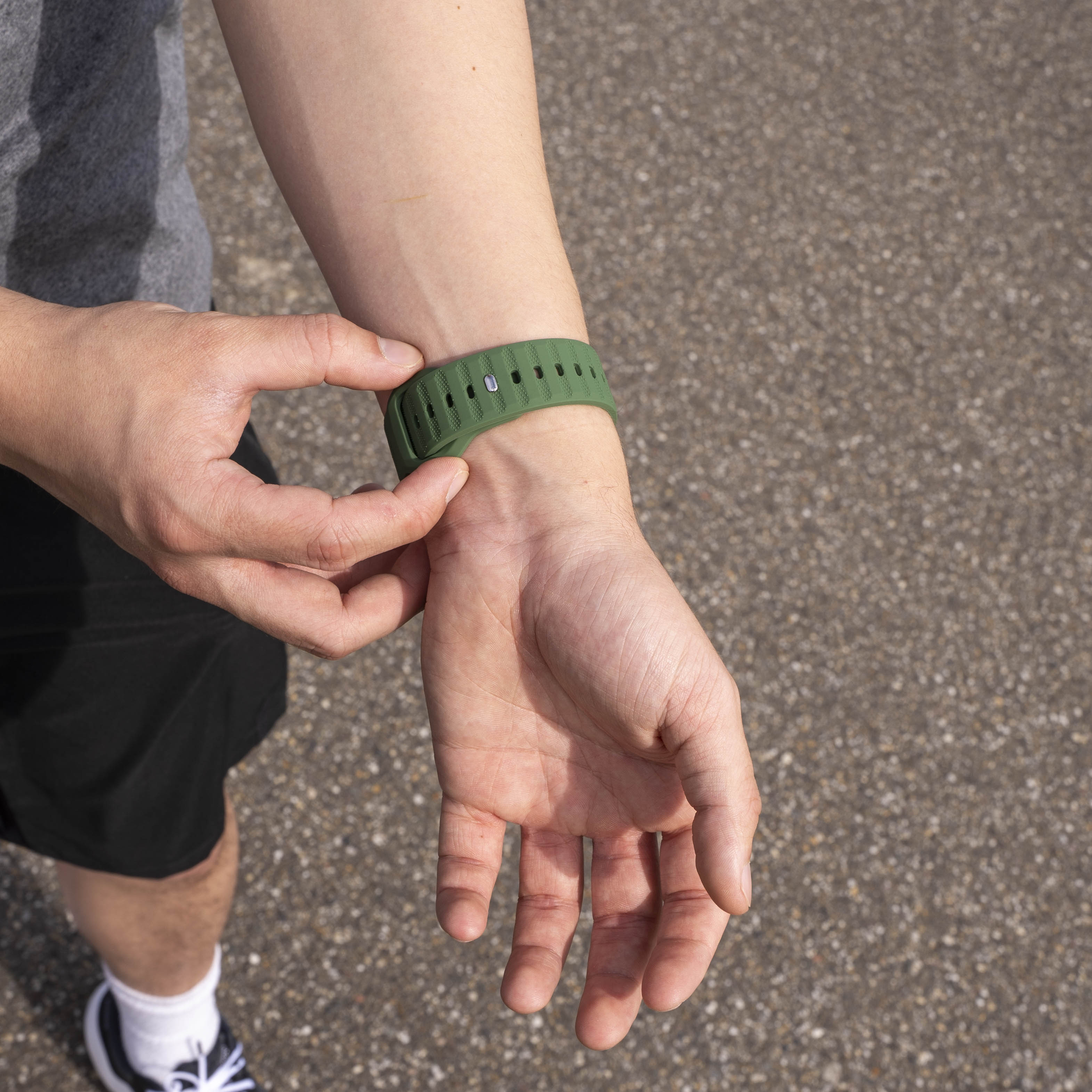 Bracelet silicone Outdoor Samsung Galaxy Watch 9 - 40mm (vert militaire)