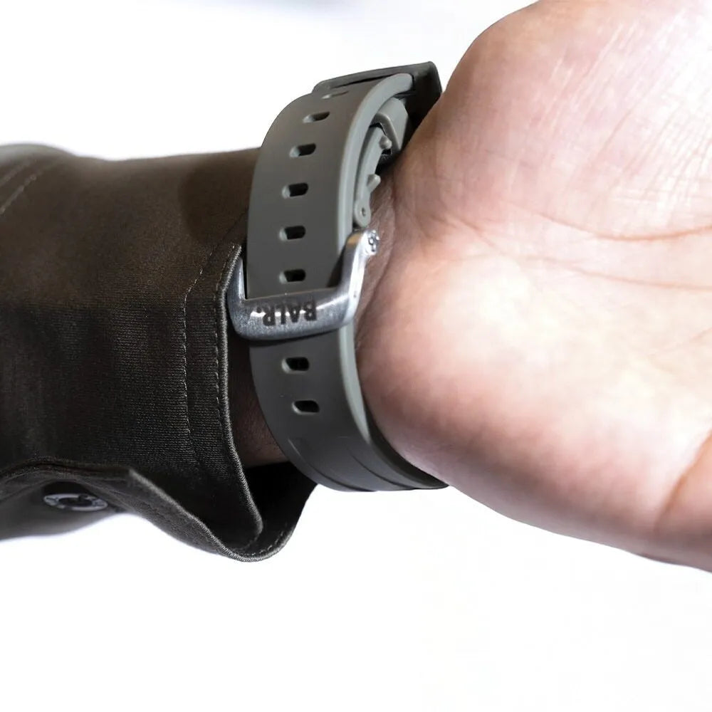 BALR. Bracelet silicone Apple Watch Ultra Liquid (marron/titane)