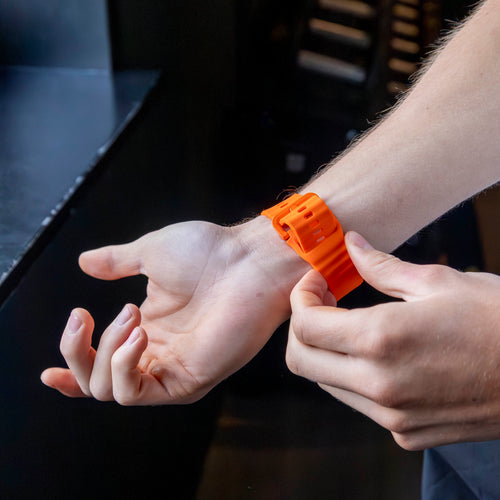 Samsung Galaxy Watch Ultra 2 Wave Silicone Strap (Orange)