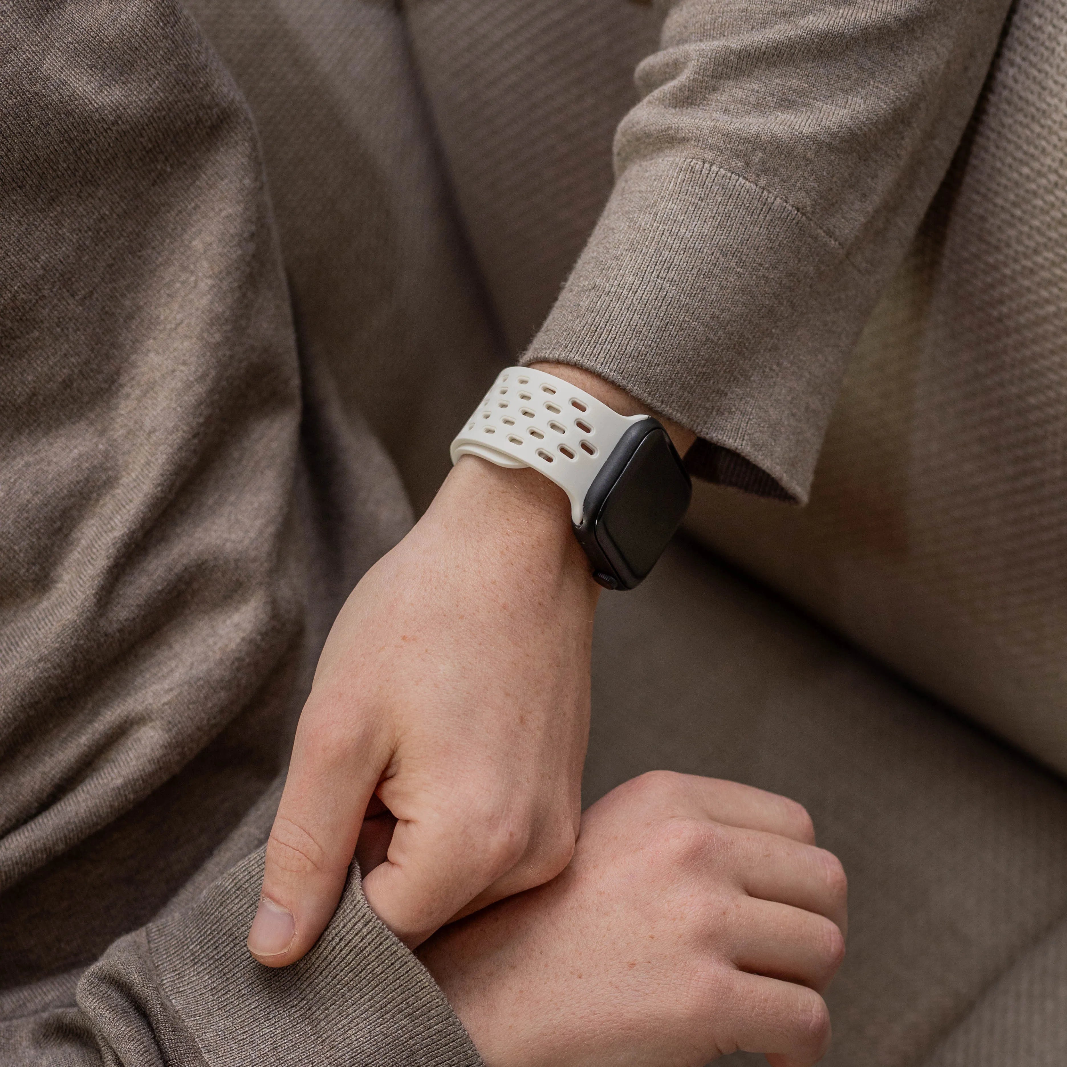 Bracelet silicone air avec P-buckle pour Apple Watch (blanc)