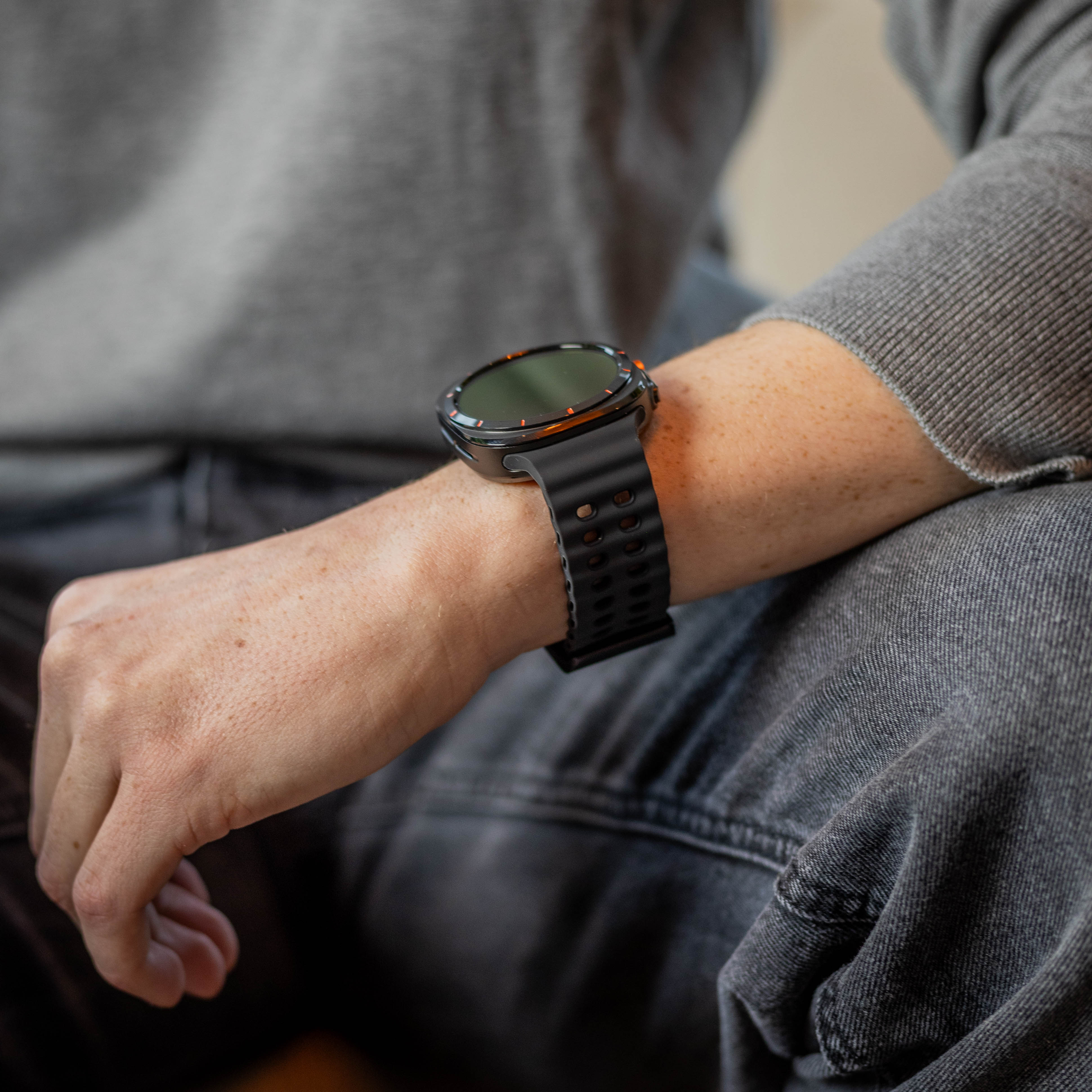 Samsung Galaxy Watch Ultra 2 Wave Silicone Strap Duo (Dark Grey/Black)