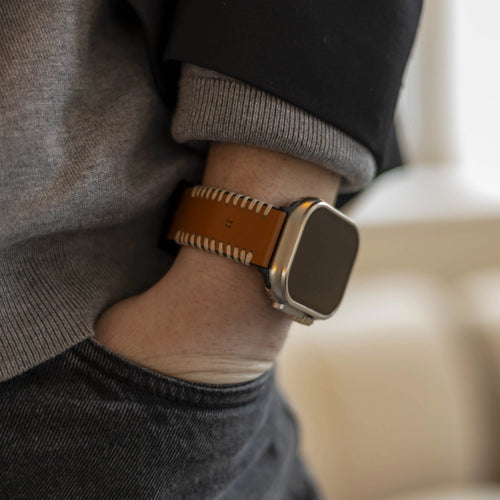 Bracelet en cuir cousu Apple Watch (brun)