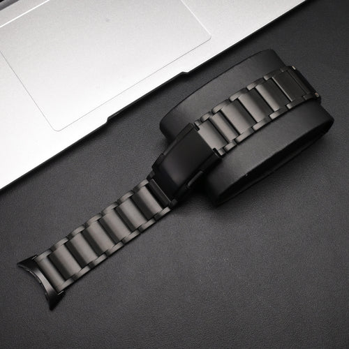 Titanium Strap, black, lifestyle photo