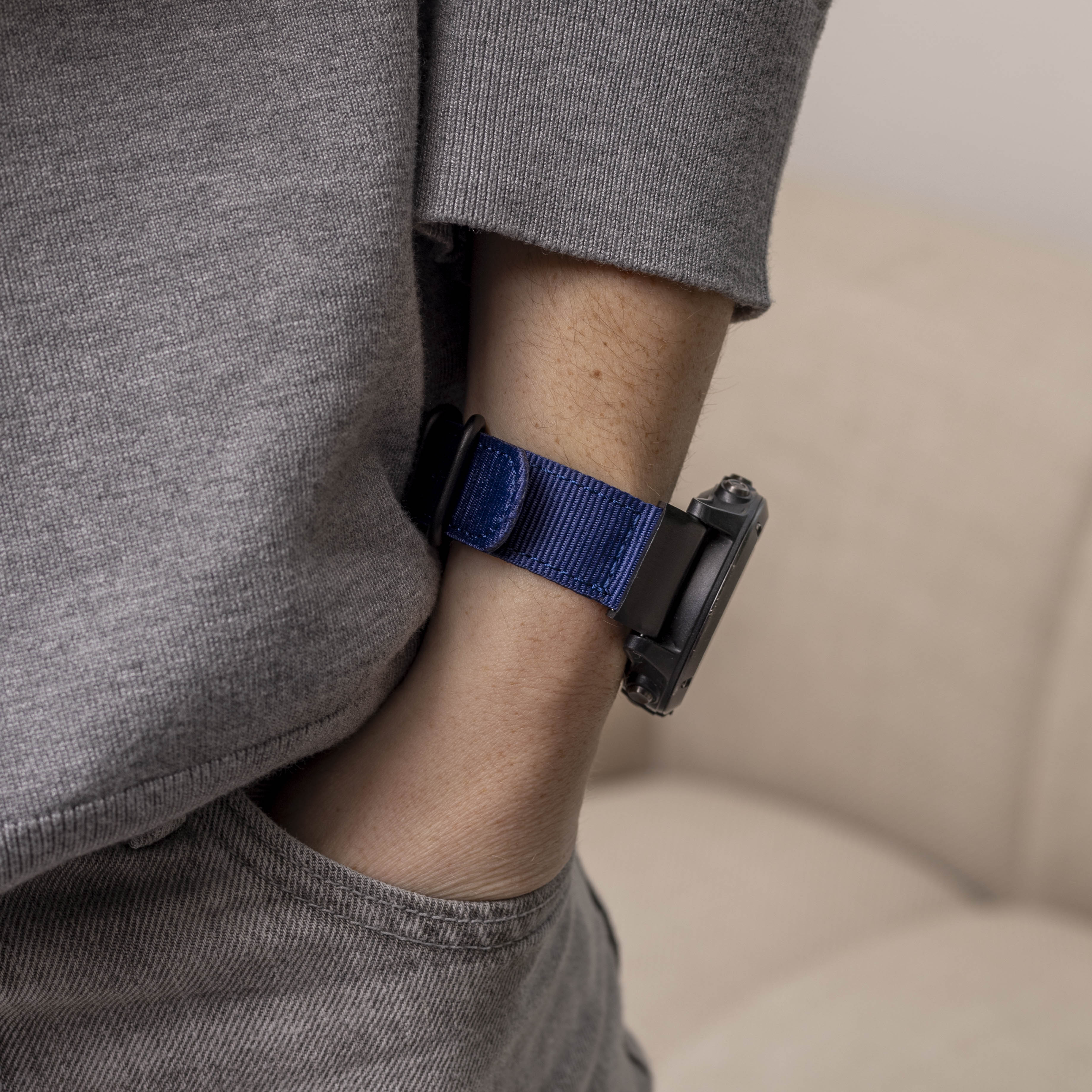 Garmin Fenix 8 - 51mm Nylon Buckle Strap (Blue)