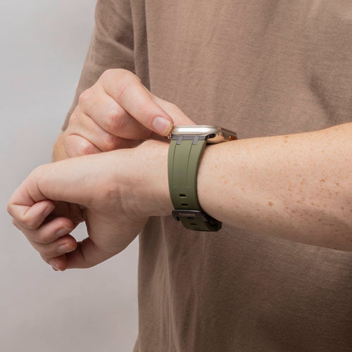 Silicone Strap 'Luxe Liquid', green with black, lifestyle photo