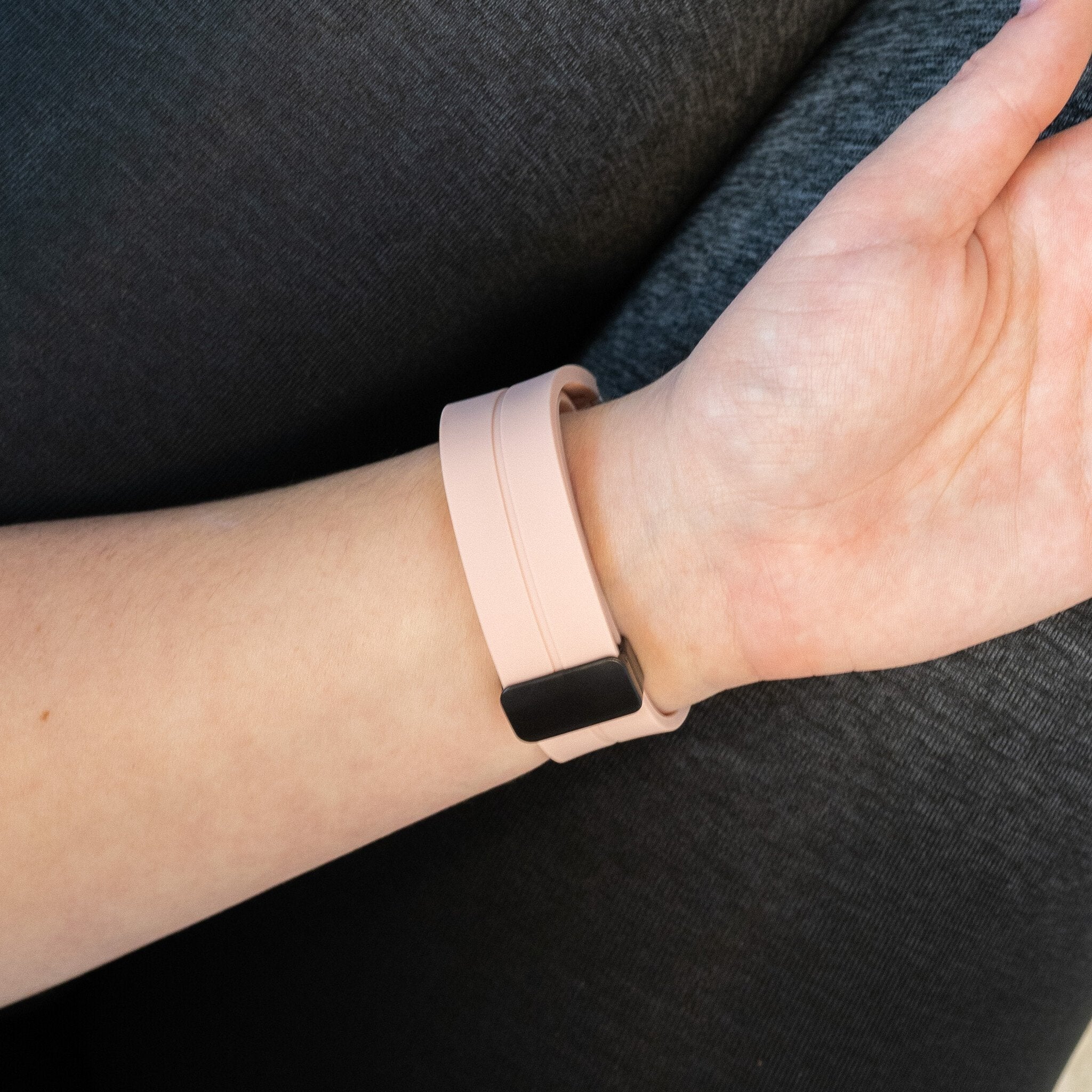 Bandz Bracelet silicone avec D-Buckle Samsung Galaxy Watch 6 Classic - 43mm (rose)