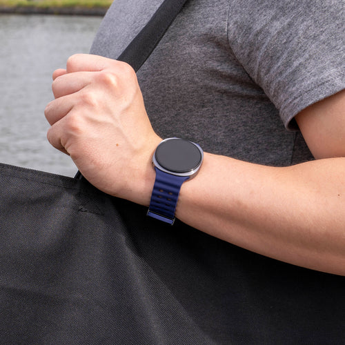 Samsung Galaxy Watch 9 - 44mm Ocean Strap (Dark Blue)
