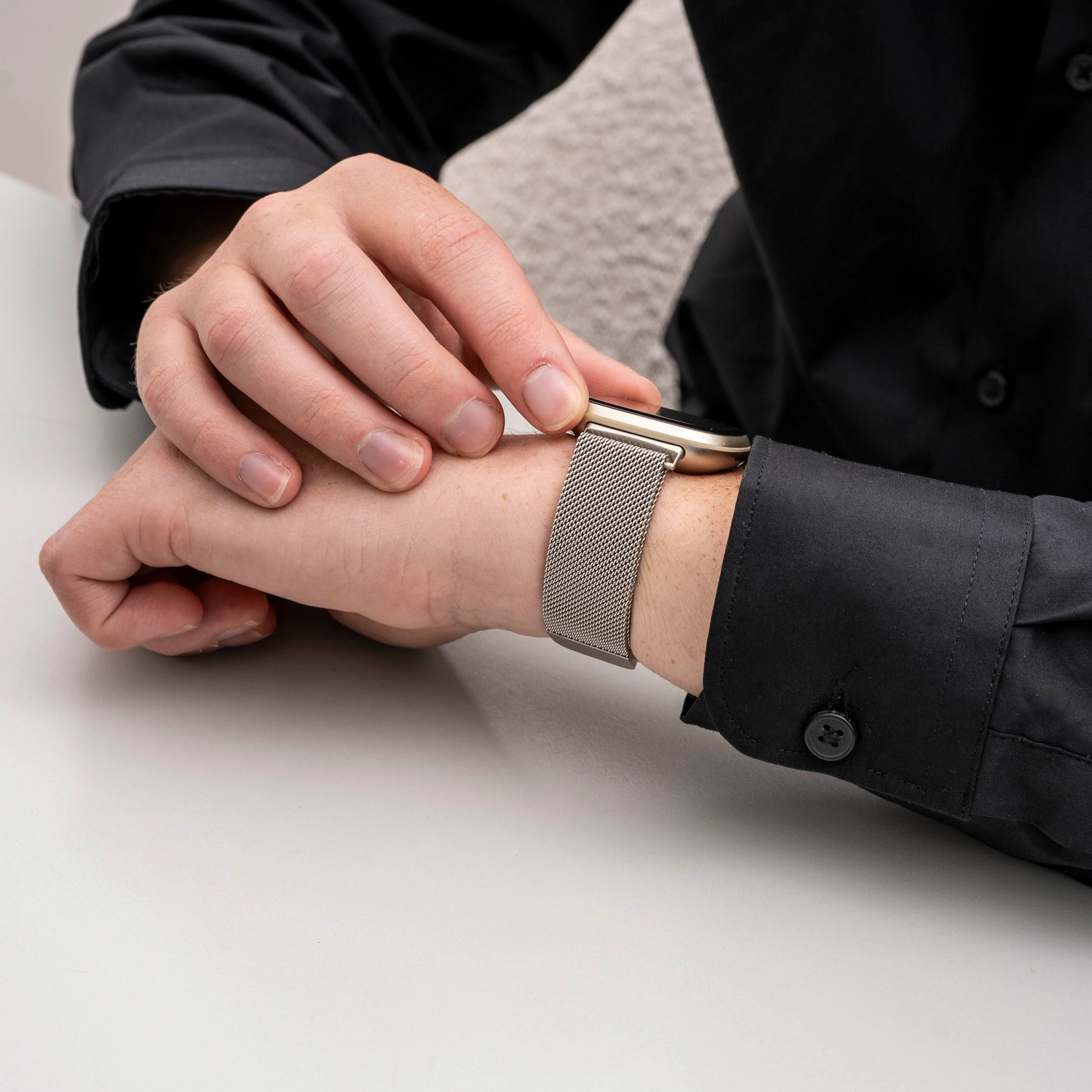 Bracelet Milanaise Fitbit Sense 2 (lumière stellaire)