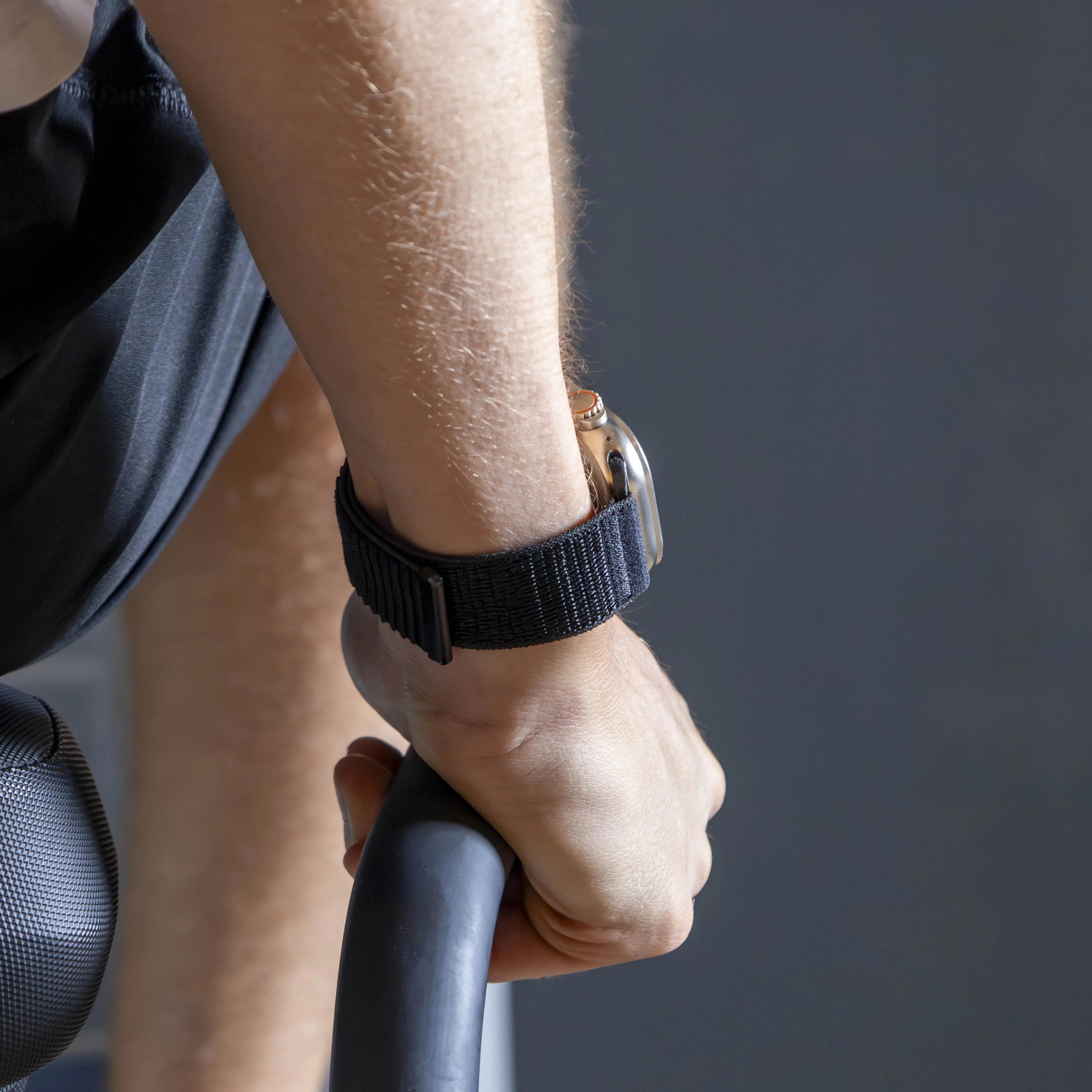 Strap-it Bracelet nylon Wave Apple Watch (noir)