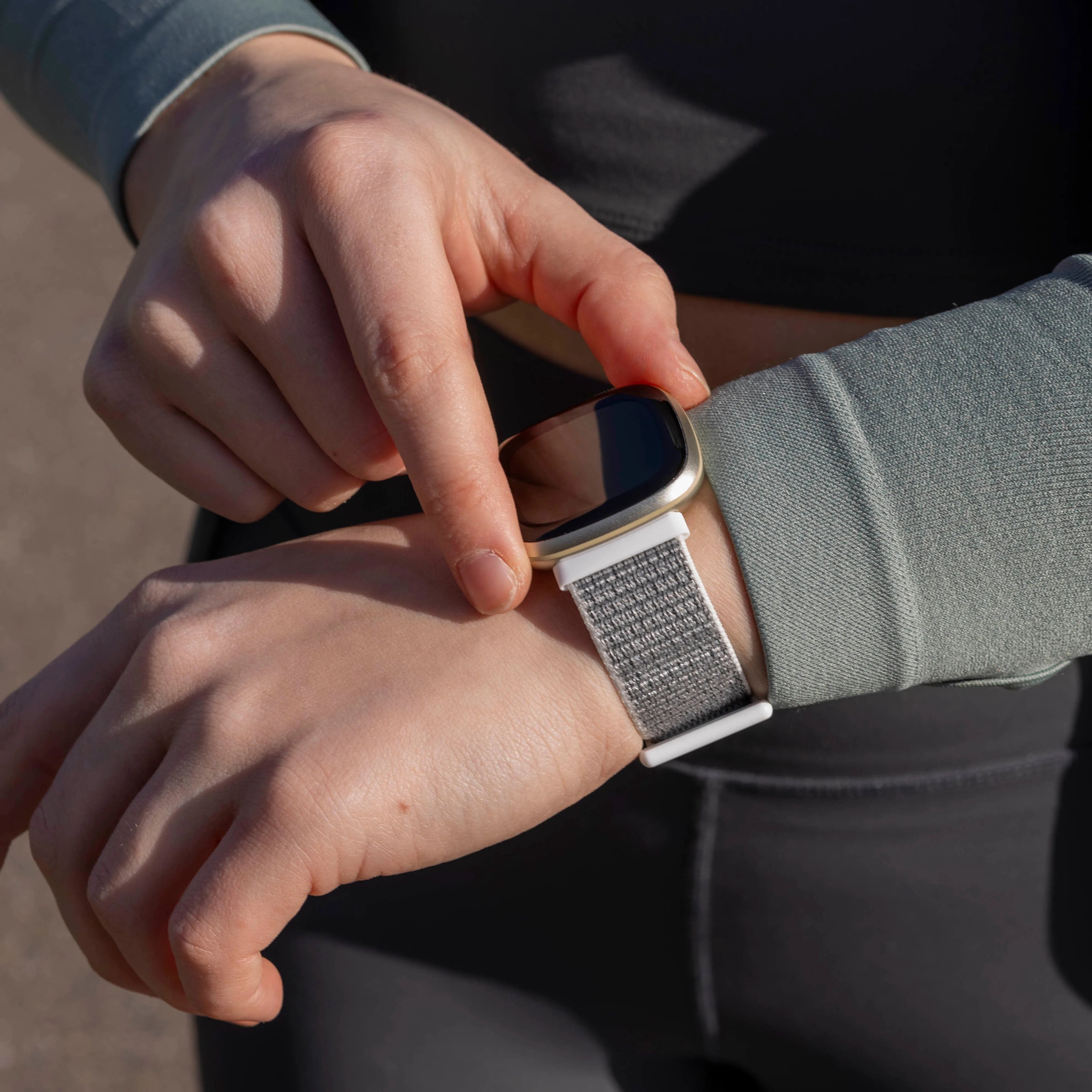 Bracelet nylon Fitbit Versa 3 (coquillage)