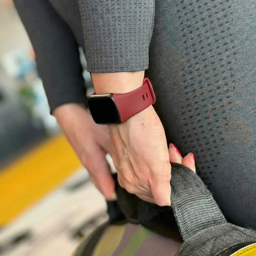 Bracelet silicone Fitbit Charge 5 (rouge)