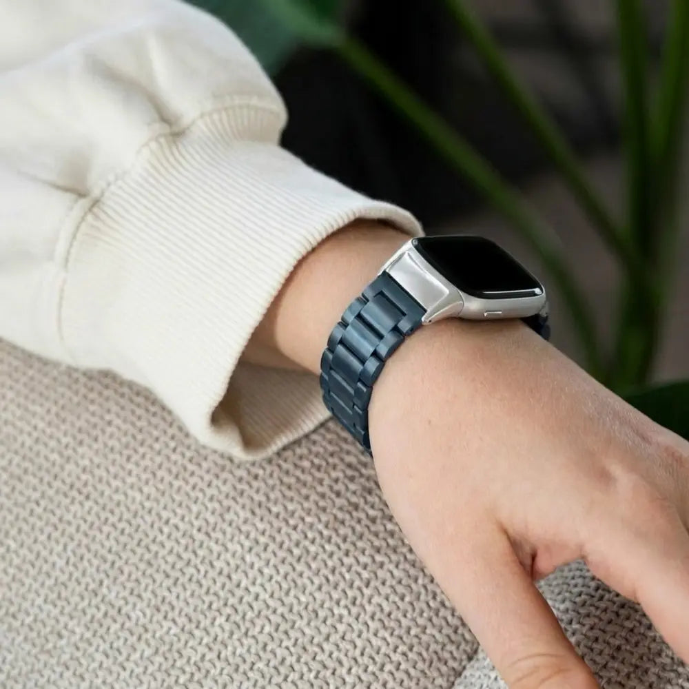 Fitbit Charge 6 Steel Strap (Space Grey)