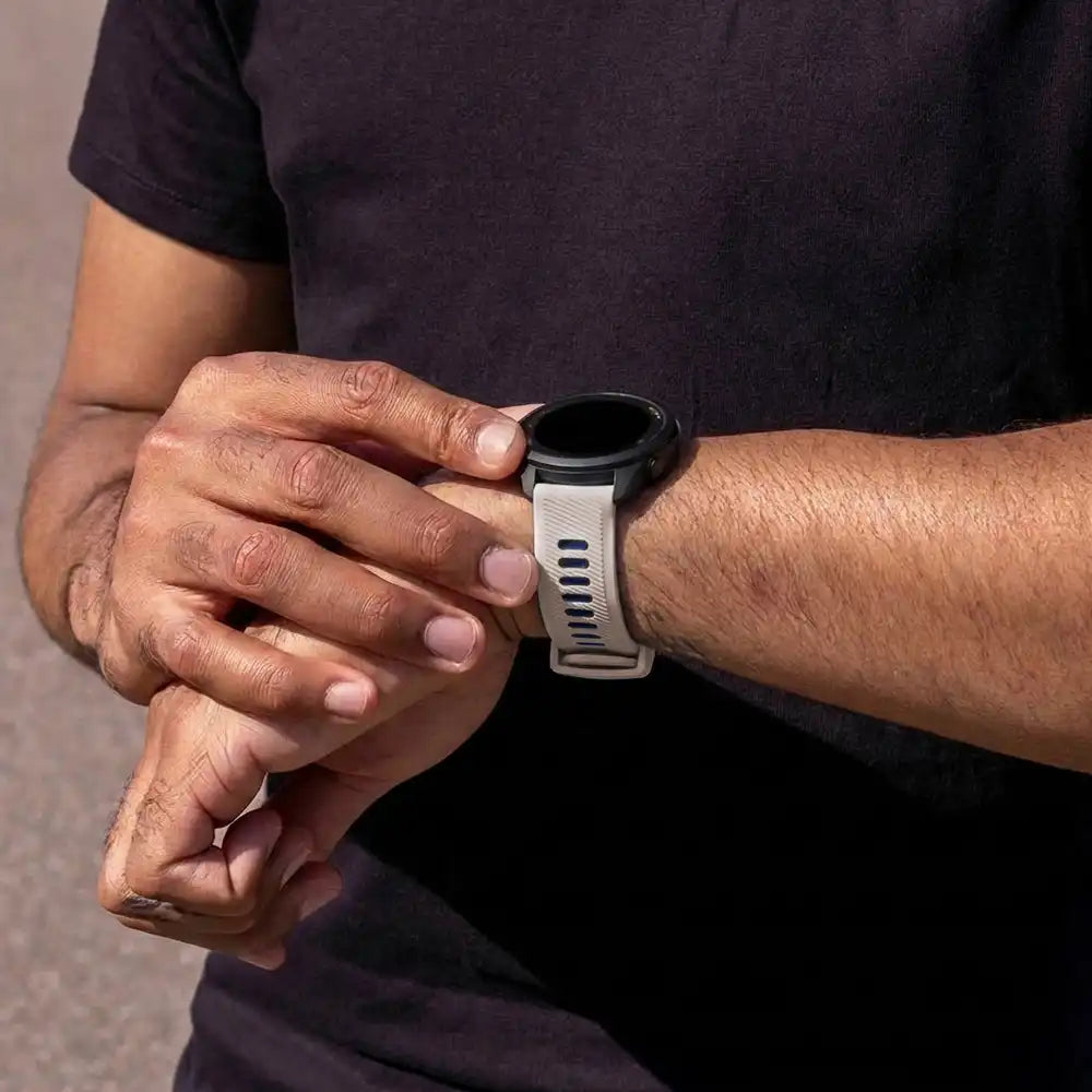Bracelet sport á boucle Garmin Vivoactive 5 (beige/noir)