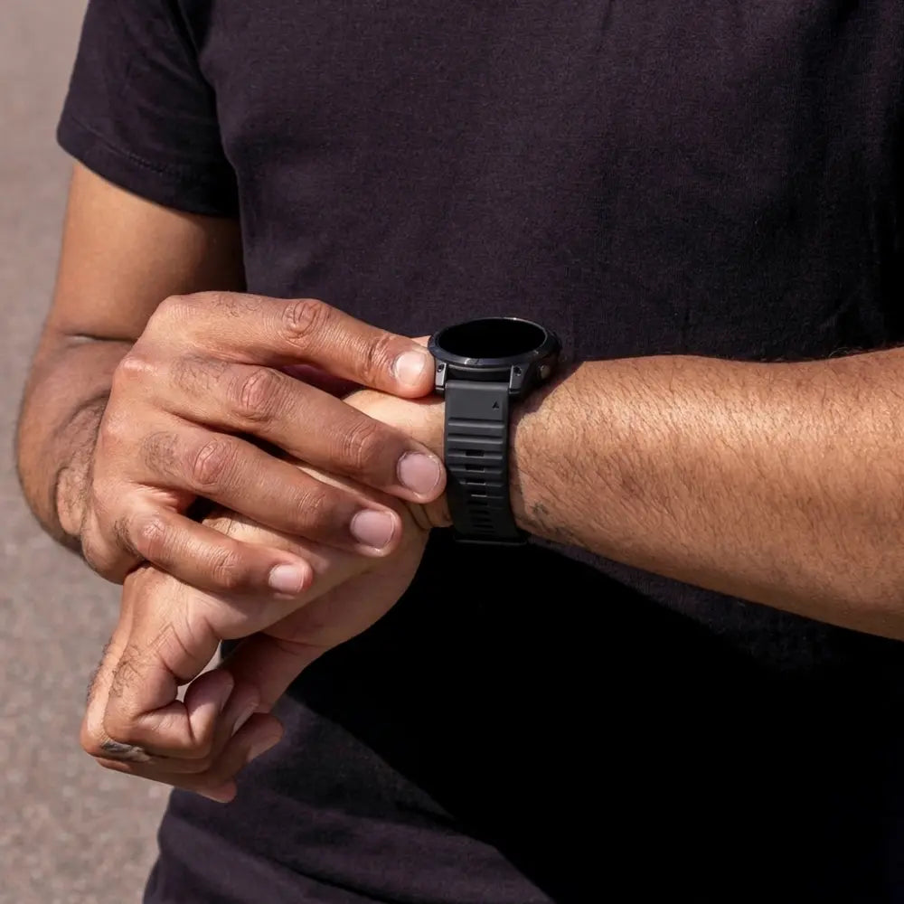 Bracelet silicone robuste Garmin Fenix 7 (noir)