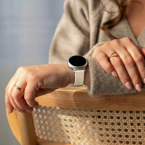 Bracelet silicone classique Pebble Round 2 - 14mm (lumière stellaire)