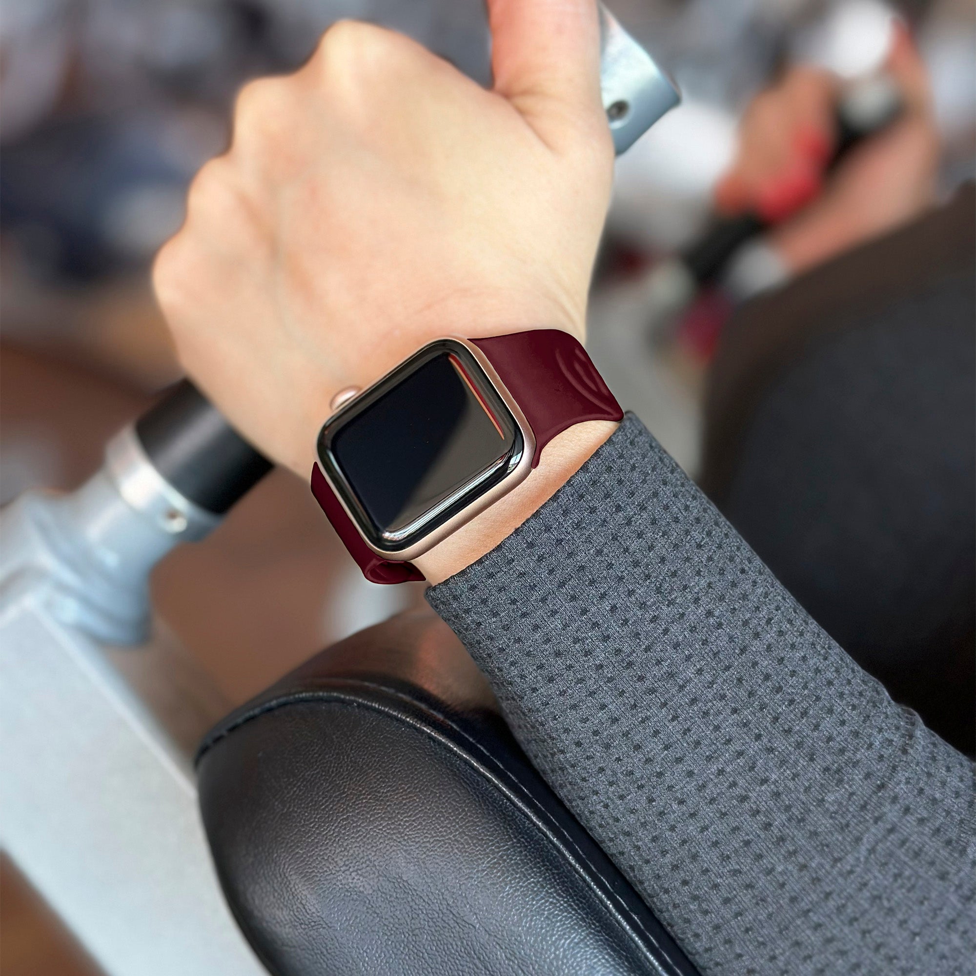 Bracelet silicone chaîne Apple Watch (vin rouge)