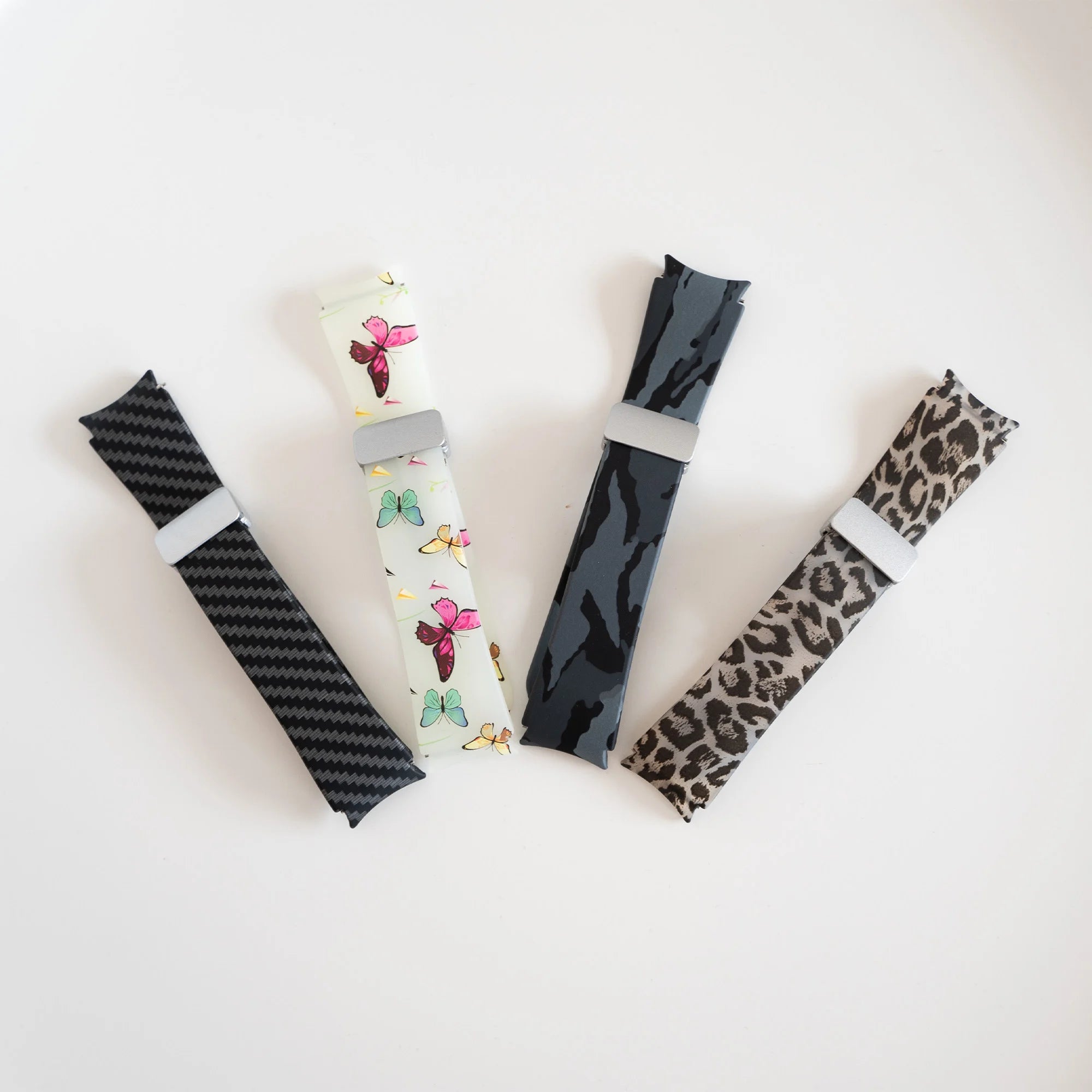 Bracelet magnetique Luminous Leopard Samsung Galaxy Watch 5 40mm