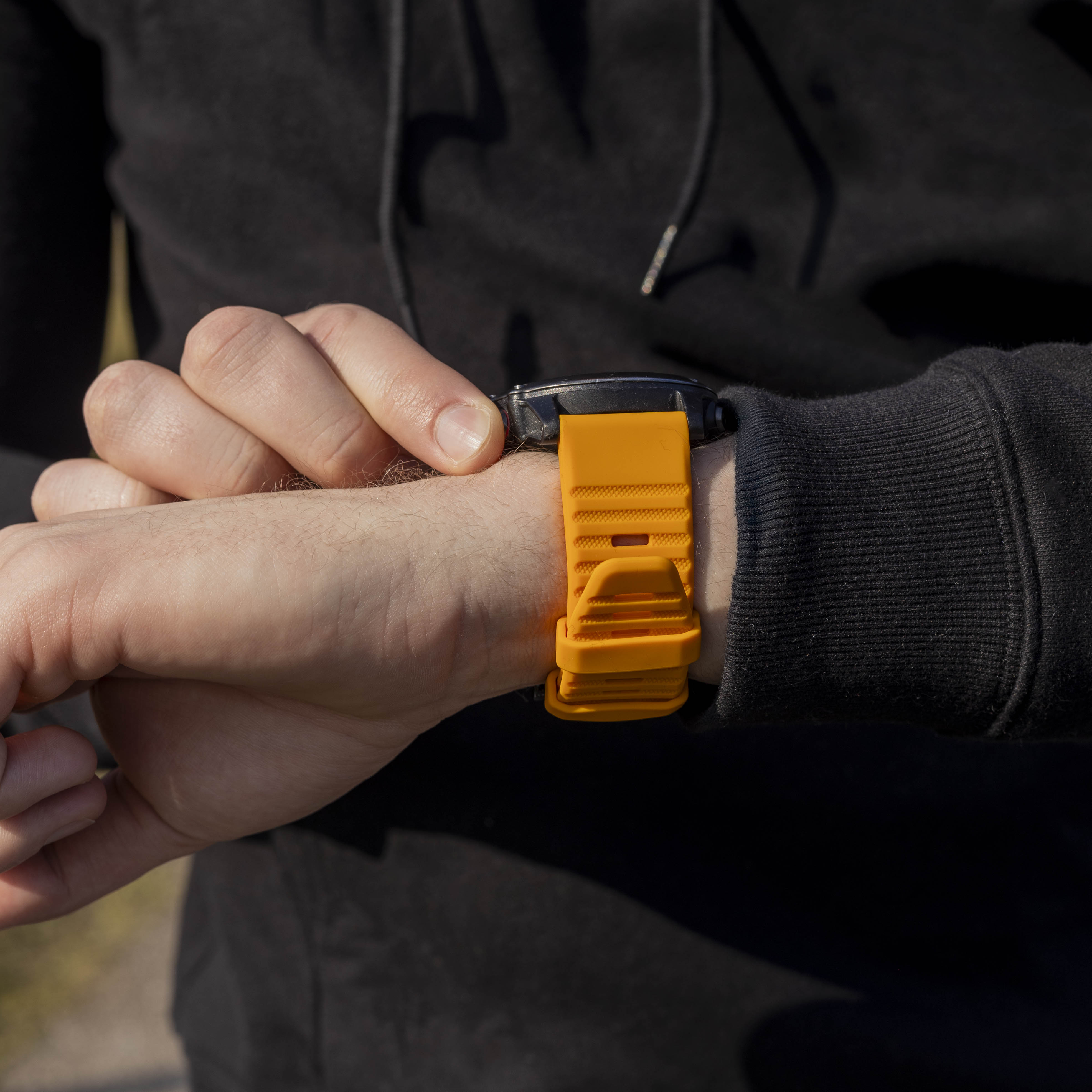 Bandz Bracelet silicone á boucle Garmin Instinct 3 - 50mm (orange)