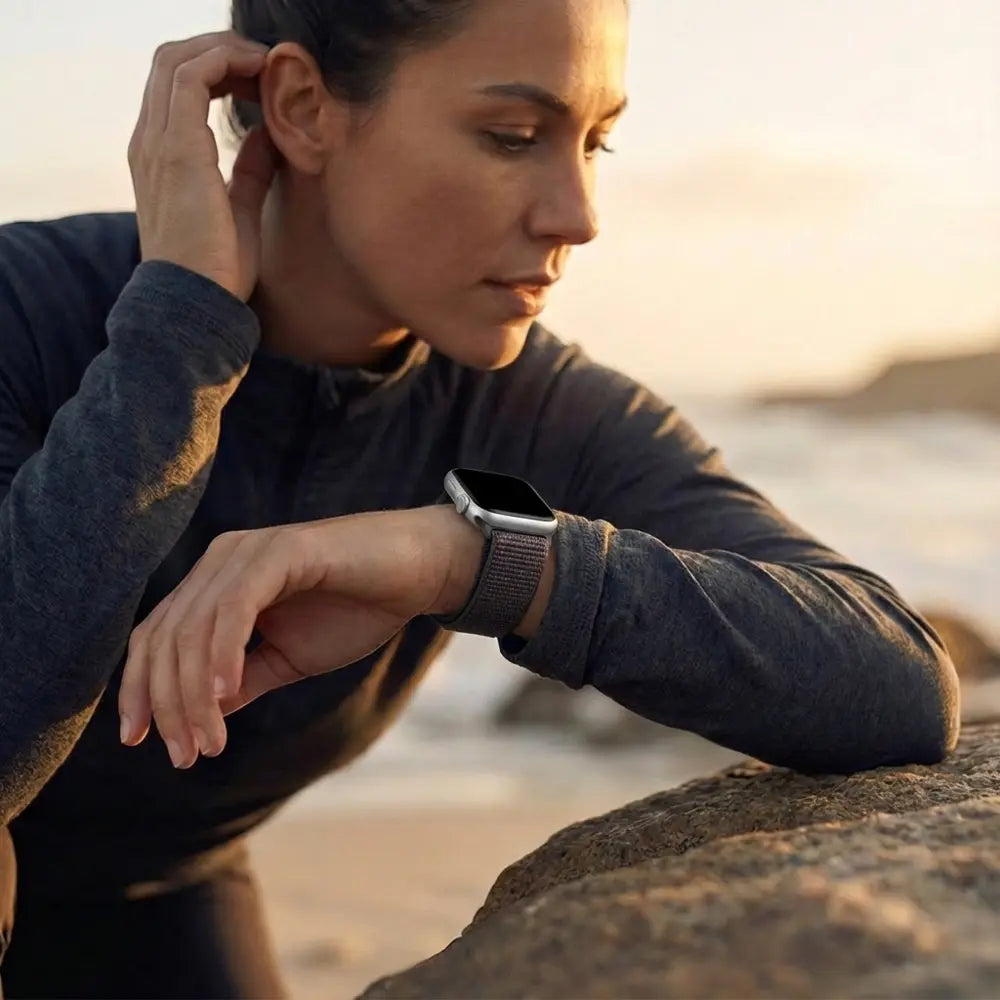 Bandz Apple Watch Nylon loop band (zwart mix)