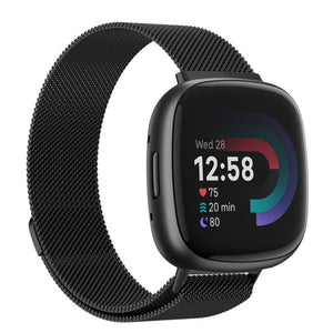 fitbit-versa-4-milanese-band-zwart