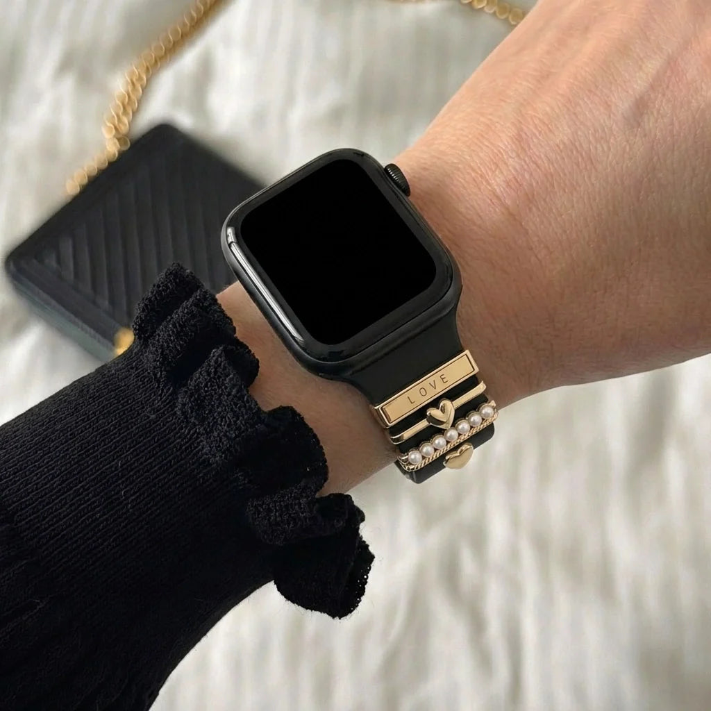 Bracelet smartwatch avec charms - Coeurs (or)