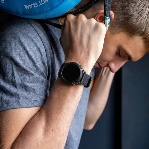 Bracelet sport á boucle Garmin Fenix 7 (noir/gris)