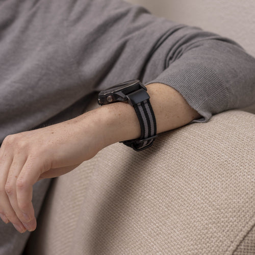 Bracelet nylon avec boucle Garmin Descent MK2(i) (noir/gris)