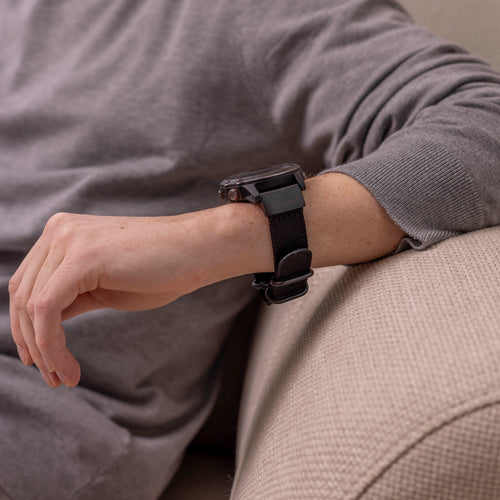 Bracelet nylon a boucle Garmin Epix Pro (Gen 2) 51mm (noir)