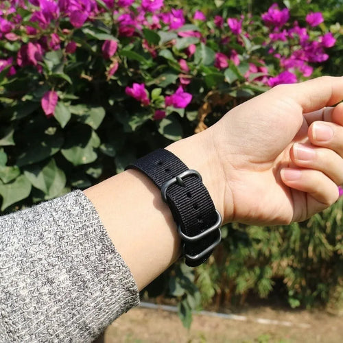 samsung-galaxy-watch-nylon-gesp-band-zwart-98