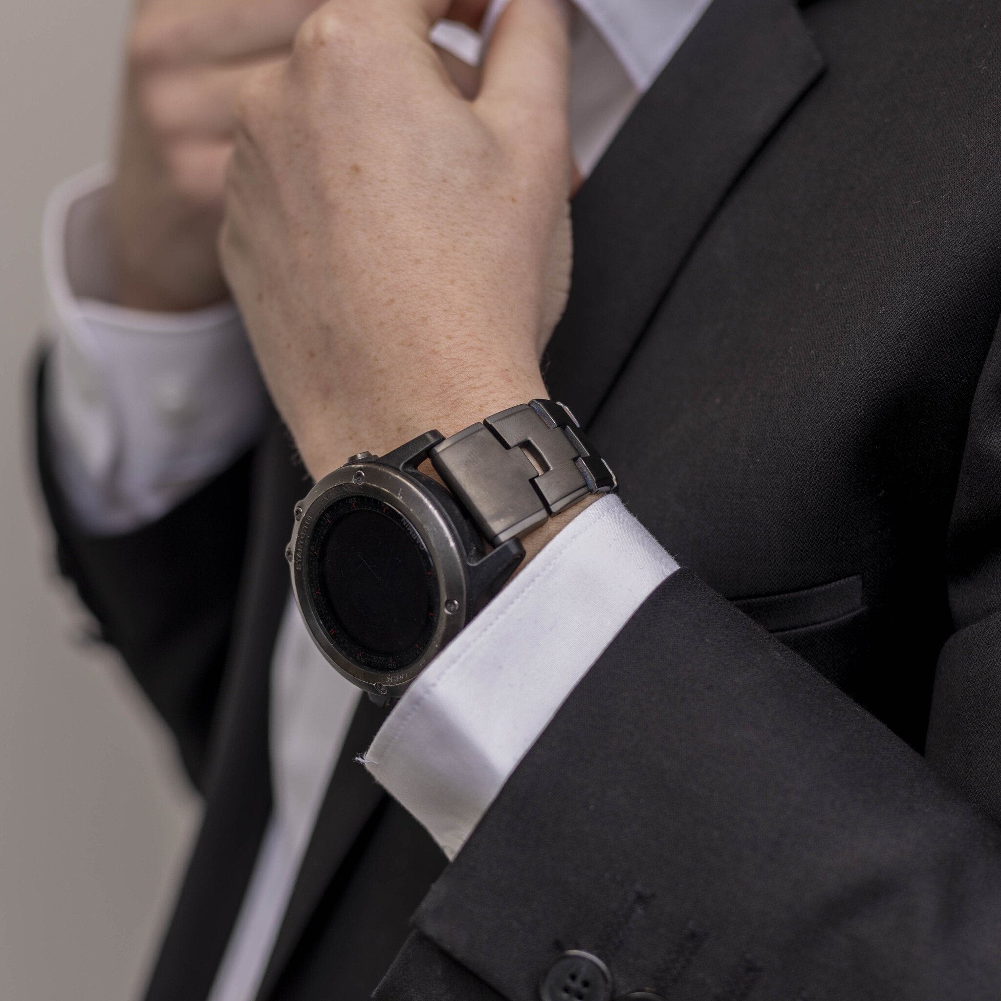 Bracelet titane Garmin Approach S62 (graphite)