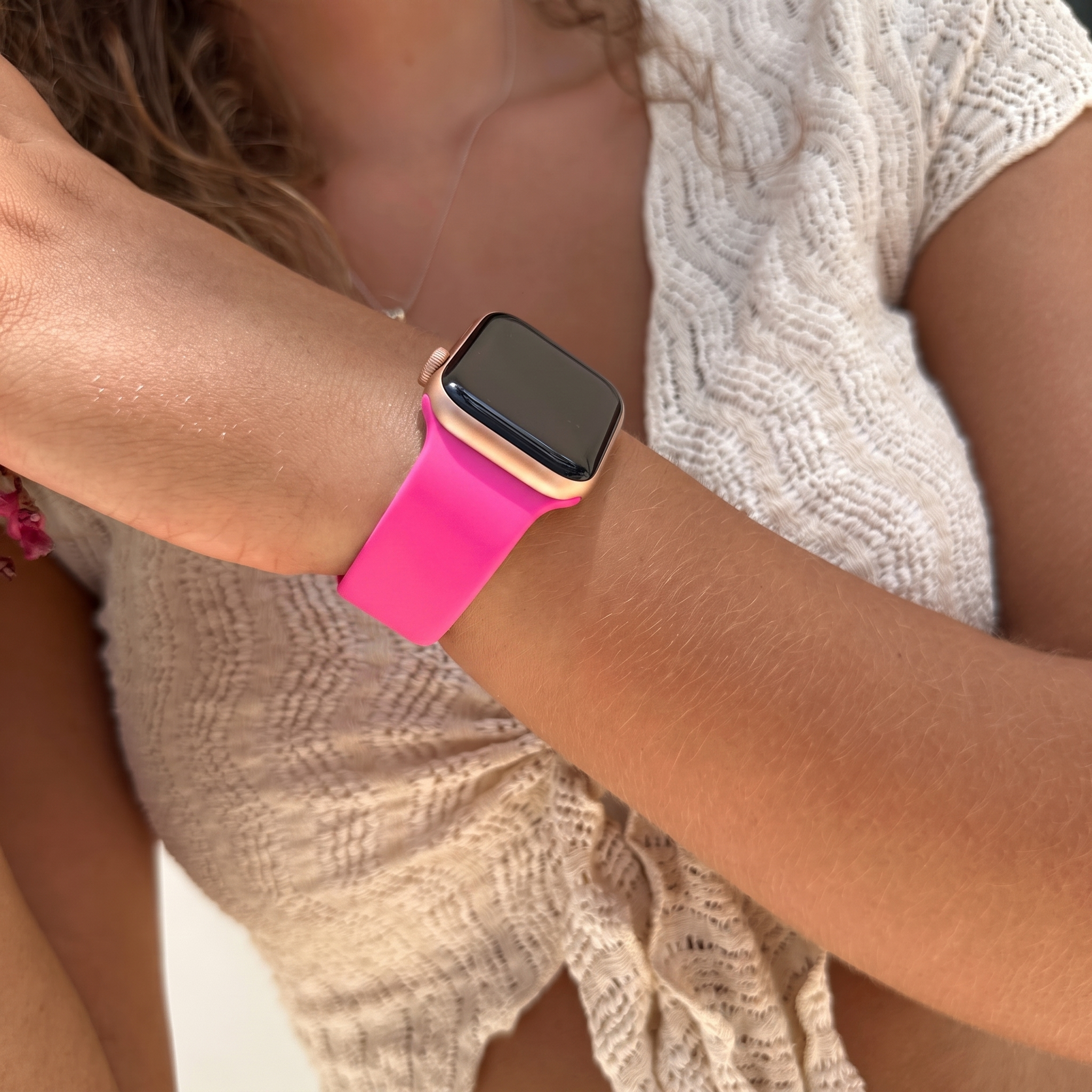xoxo Wildhearts Bracelet silicone Apple Watch (rose fuchsia)