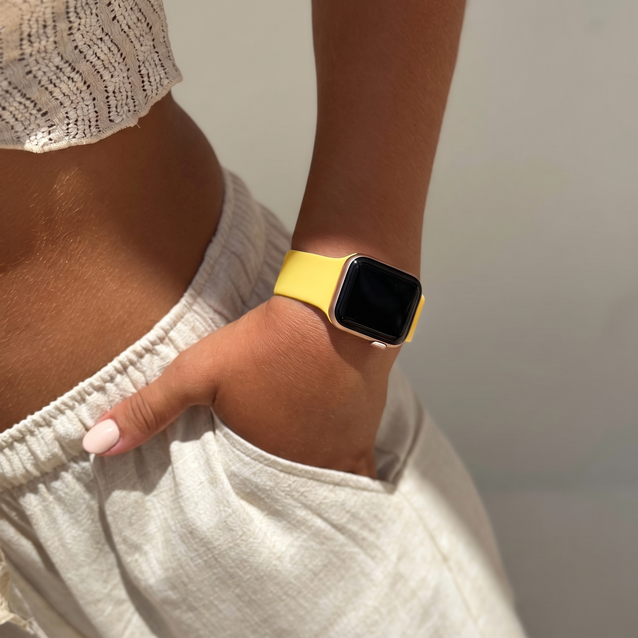 xoxo Wildhearts Apple Watch Silicone Strap (Yellow)